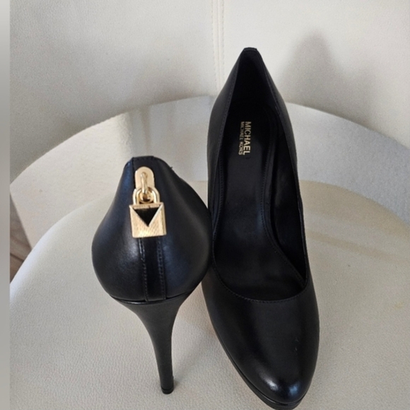 Michael Kors Black Leather Heels with Gold Accent - Picture 2 of 9